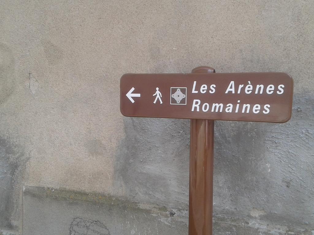 Venez Rever Beziers Centre Et Gare Il Y A Plus Cher Mais C Est Moins Bien Екстериор снимка
